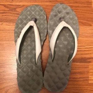 Reef Flip Flops Size 10